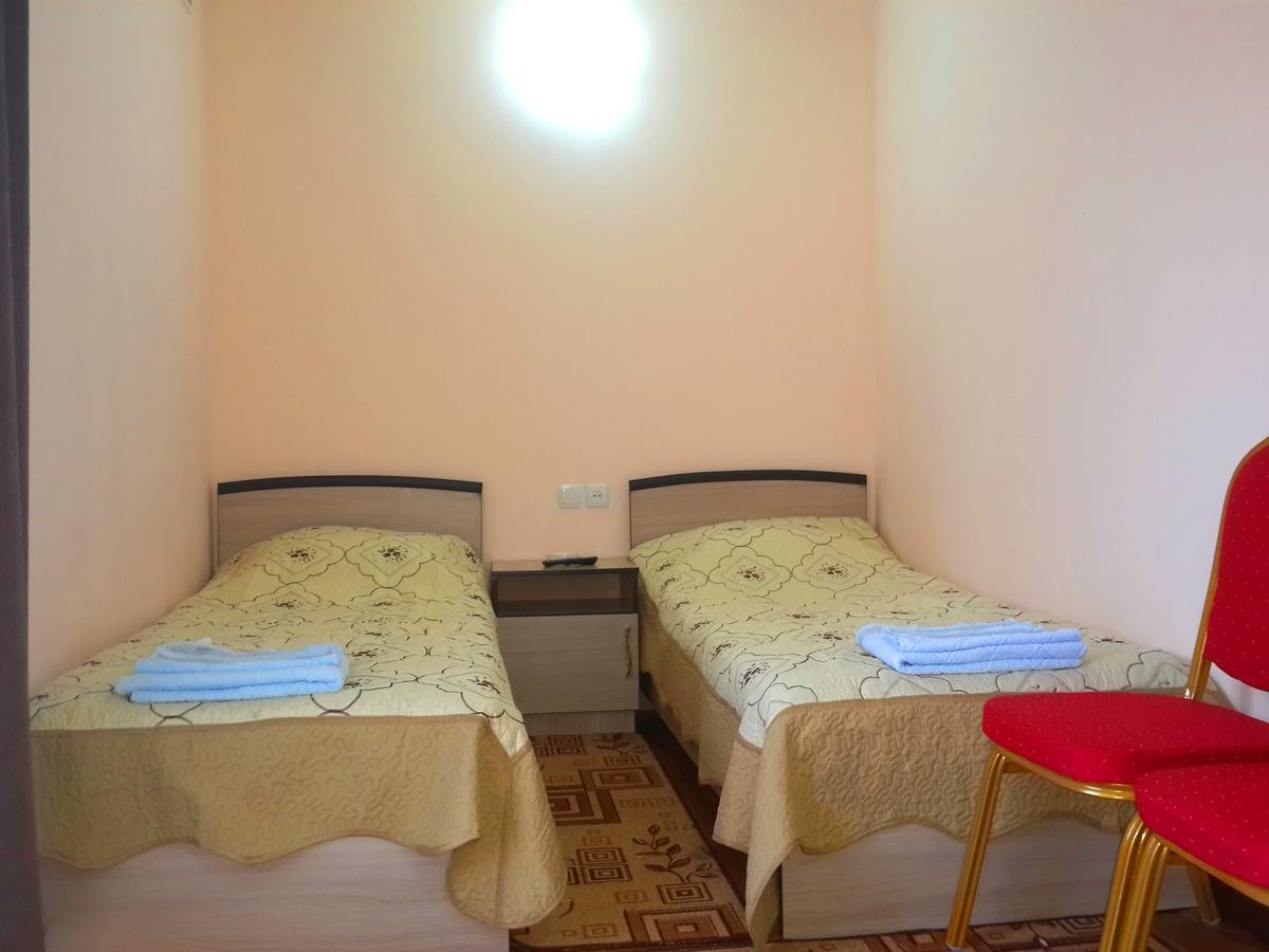 Mini-Pansionat Maksat Cholpon-Ata Esterno foto