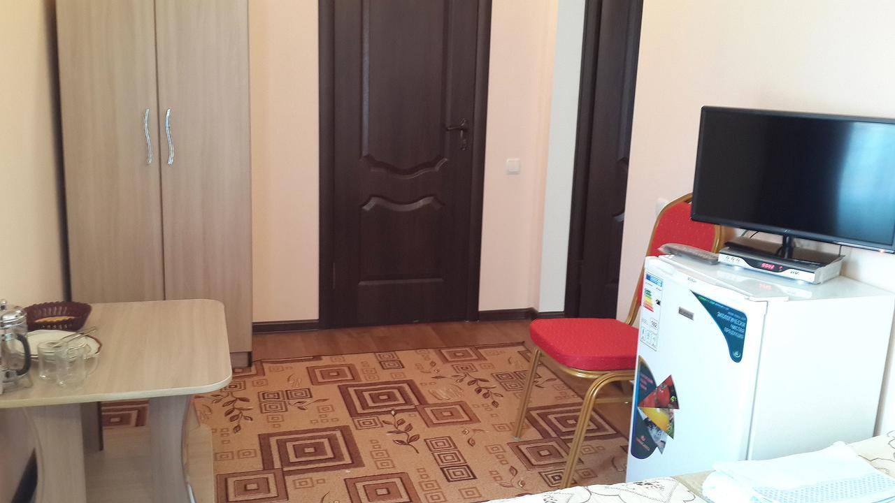Mini-Pansionat Maksat Cholpon-Ata Esterno foto